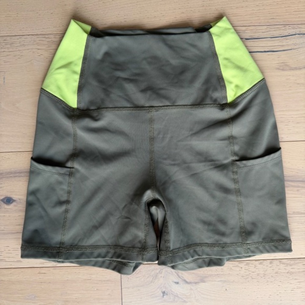 Five‎ Dancewear Olive Green Neon Lime High Waisted Athletic Biker Shorts Small